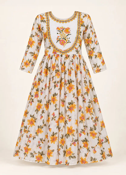 VN Ivory Floral Print Kurta Set