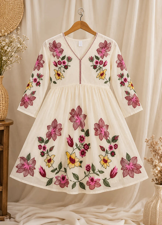 VN Ivory Cotton Floral Embroidered Flared Top